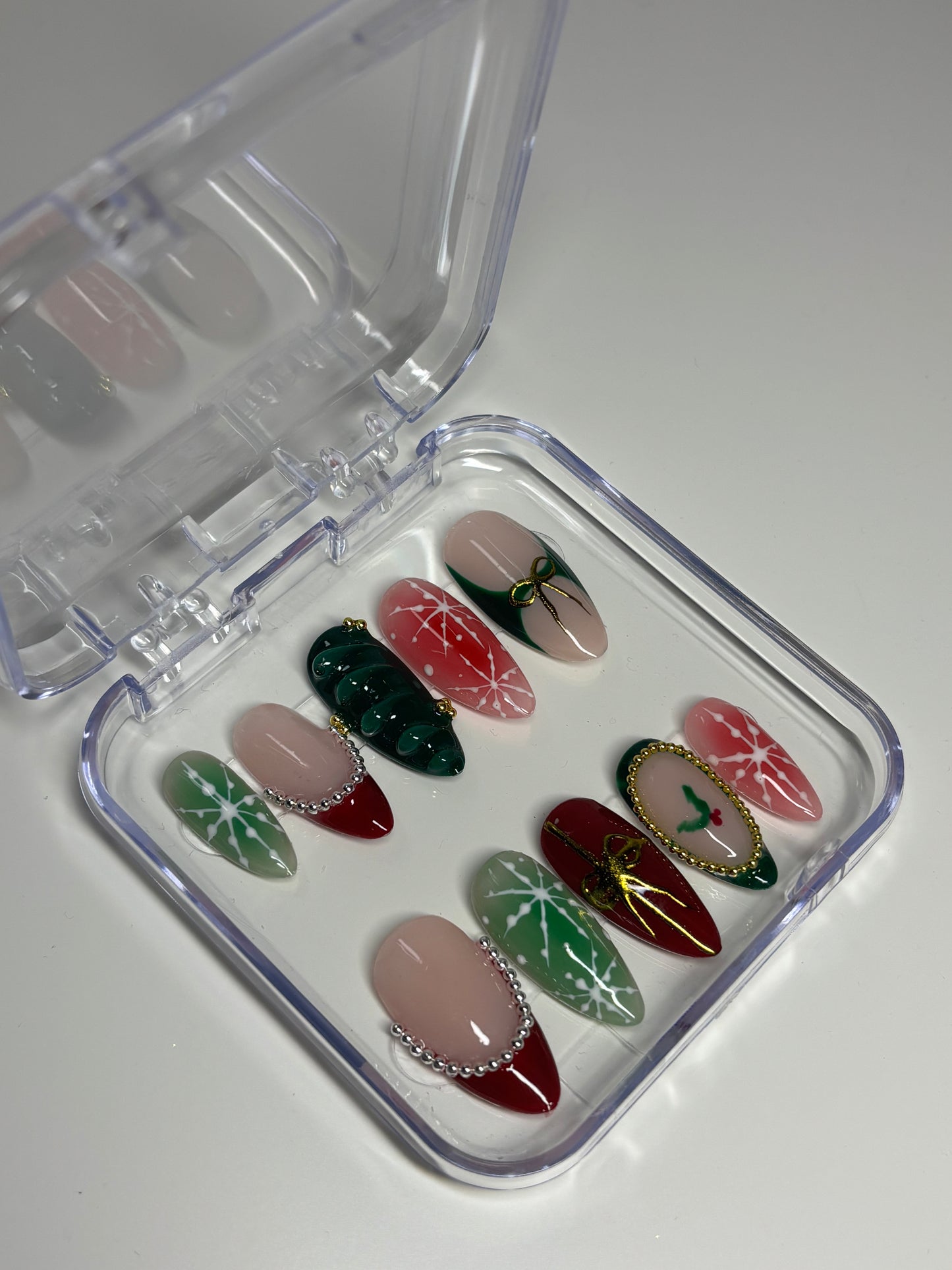 Merry Sparkle ❄️